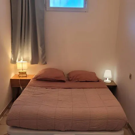 3p 88 M2 Terrasse Et Jardin A 20 Metres De La * Antibes